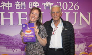 Shen Yun Shows ‘There’s Beauty and Hope in Everything,’ Says Artist