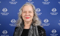 Aussie Says She Had to See Shen Yun After Bomb Threats: ‘I’m So Glad We Did’