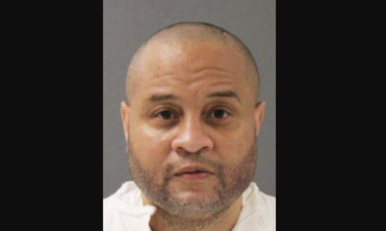 Texas Man Executed for Fatally Stabbing Girlfriend and Her Son as Survivor of Attack Looks On