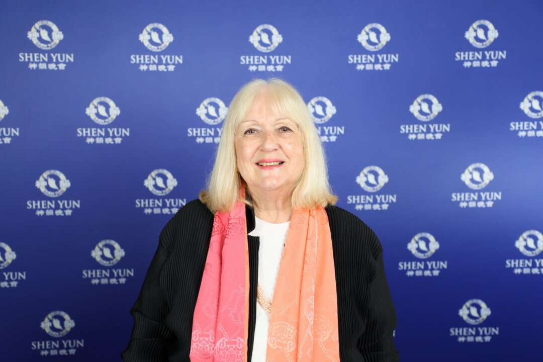 Jan Kronberg attends Shen Yun Performing Arts at the Plenary Theatre in Melbourne, Australia, on March 6, 2026. (NTD)