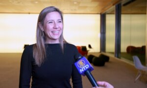 Dance Teacher Says Shen Yun Is Flawless