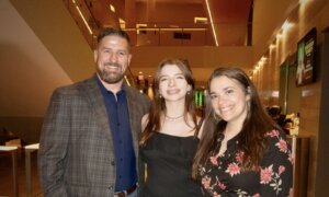 Family in Texas Moved by Shen Yun’s Grace, Spiritual Message, and Artists’ Courage