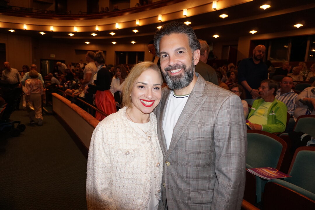 Janel Diamond and Daylan Rubido enjoy Shen Yun at the Adrienne Arsht Center for the Performing Arts in Miami on March 15, 2026. (Weiyong Zhu/The Epoch Times)