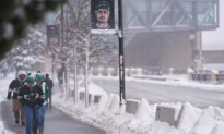 Snow and Wind Batter Parts of US, With Threat of Thunderstorms and Tornadoes Starting Later Sunday