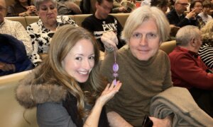 Renowned Musician Couple Say Shen Yun Awakens Feelings Deep Within