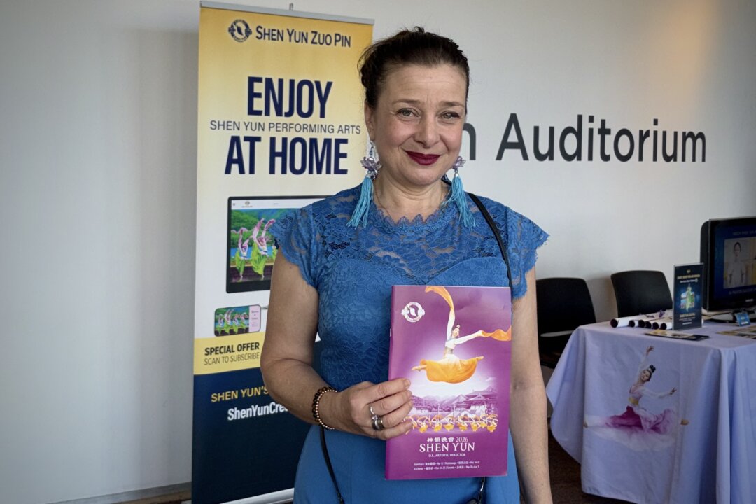 Stephanie Mary Lippa at the Shen Yun Performing Arts performance at Living Arts Centre, in Canada, on March 14, 2026. (Xinxin Teng/The Epoch Times)