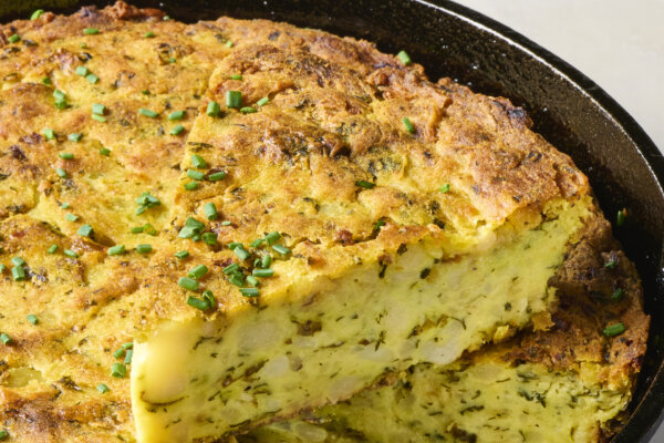 Passover Potato Pie That Brings the Whole Seder Table Together