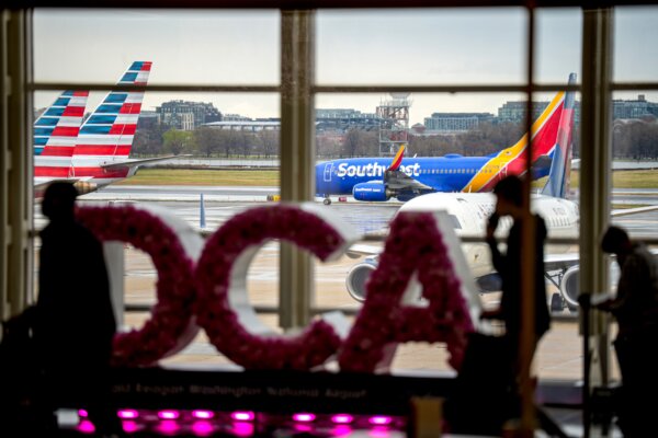 16,000 US Flights Delayed