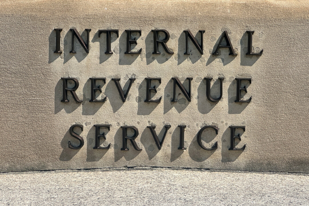 Trump Drops $10 Billion Lawsuit Against IRS