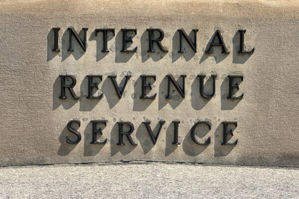 Trump Drops $10 Billion Lawsuit Against IRS