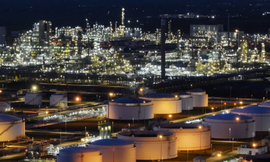 Europe Warned of Energy Supply Disruptions Following Its Methane Regulations