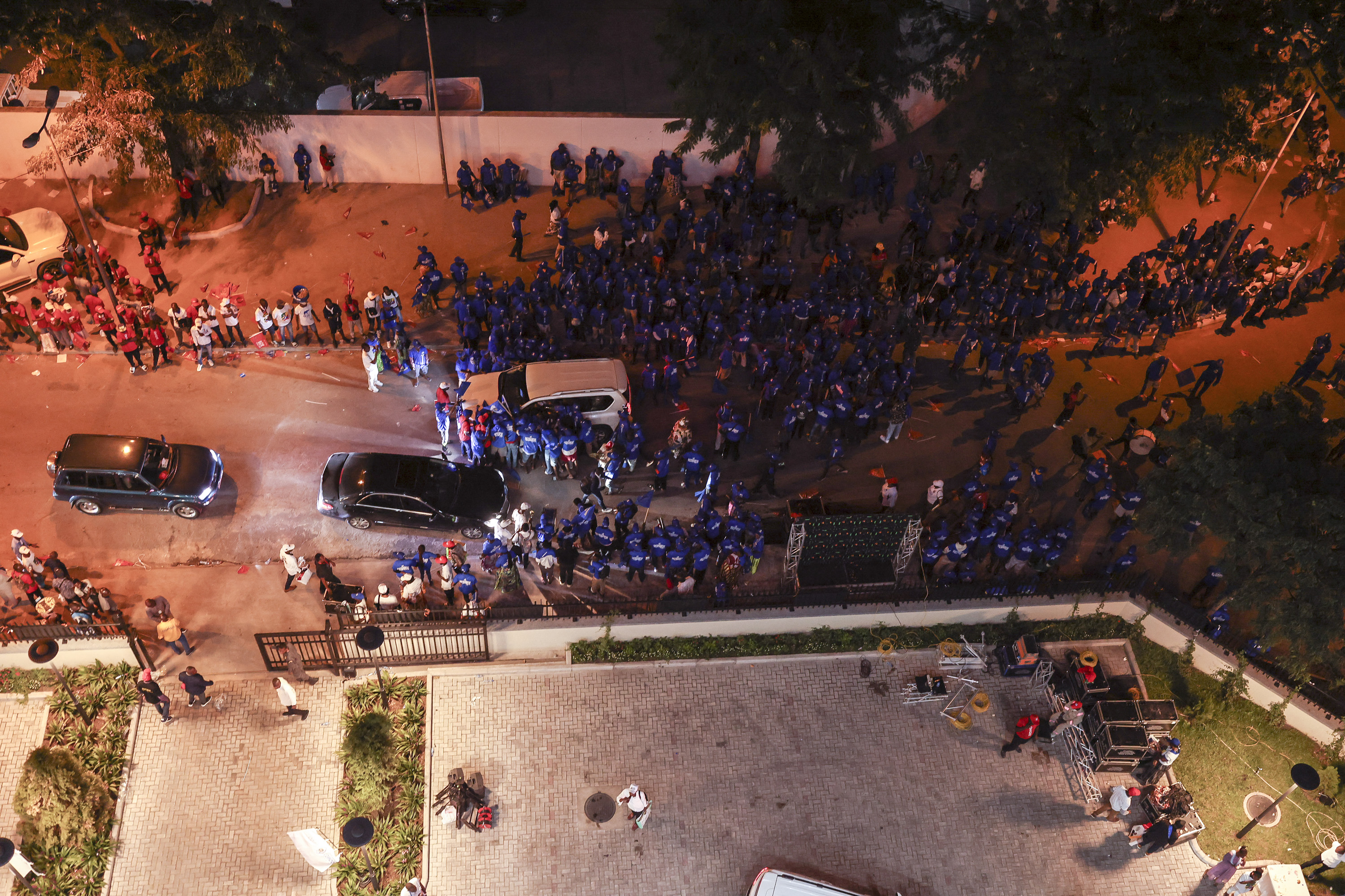 Day in Photos: Elections in Congo, Zelenskyy in London, and St. Patrick’s Day