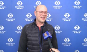 Shen Yun ‘Preserves China’s Traditions,’ Says Business Owner