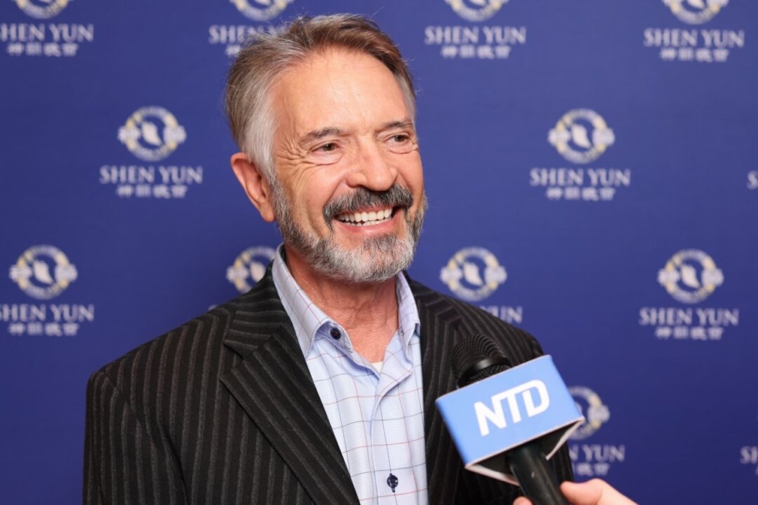 Stan Perkins enjoyed Shen Yun's evening show at the George S. and Dolores Doré Eccles Theater on March 17, 2026. (NTD)
