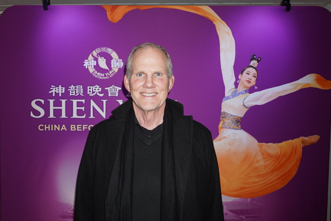 Chip Browne saw Shen Yun Performing Arts on the evening of March 17, 2026 at the George S. and Dolores Doré Eccles Theater in Salt Lake City. (Lily Yu/The Epoch Times)