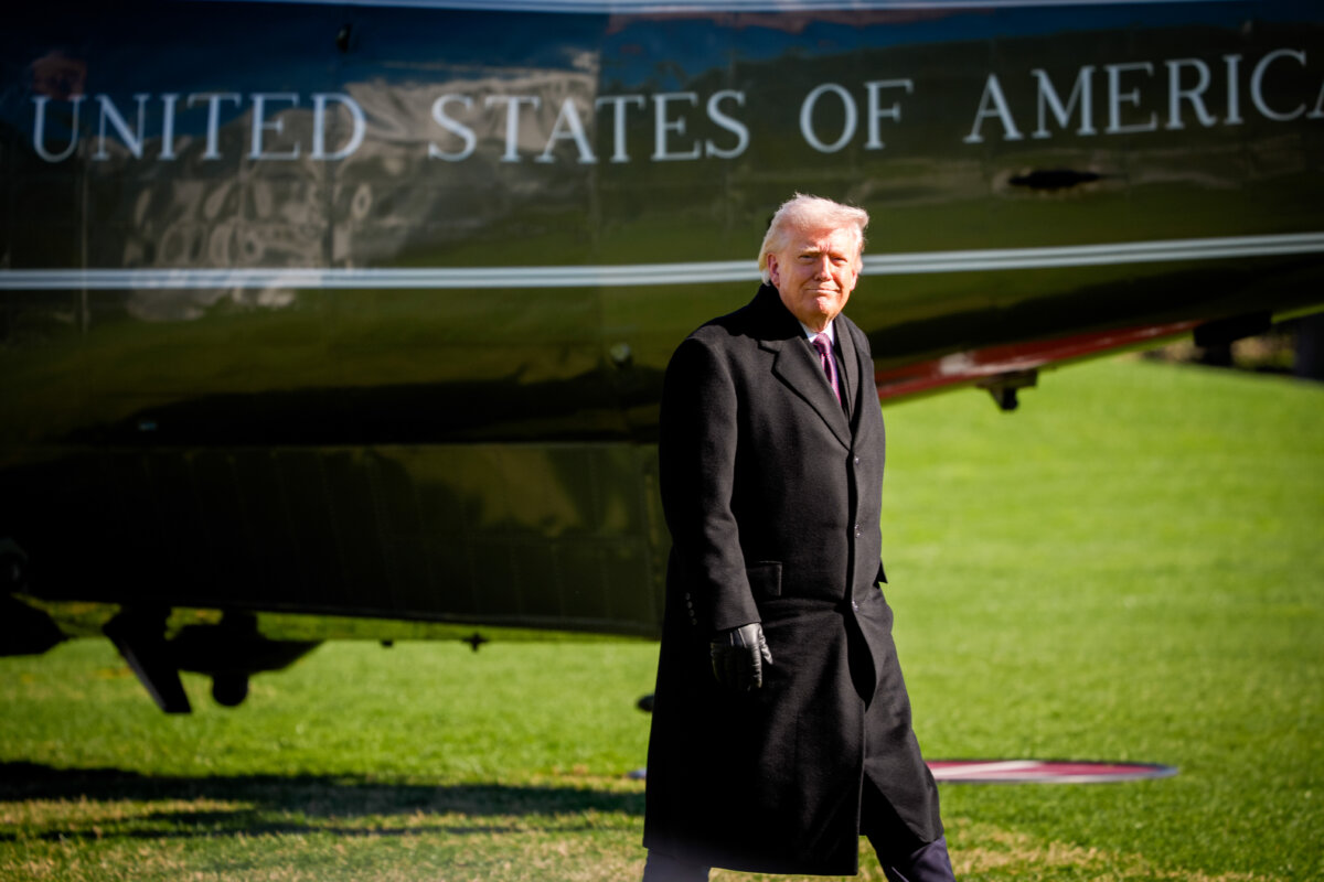 President Donald Trump steps off Marine One as he returns to the White House on March 18, 2026. (Andrew Harnik/Getty Images)