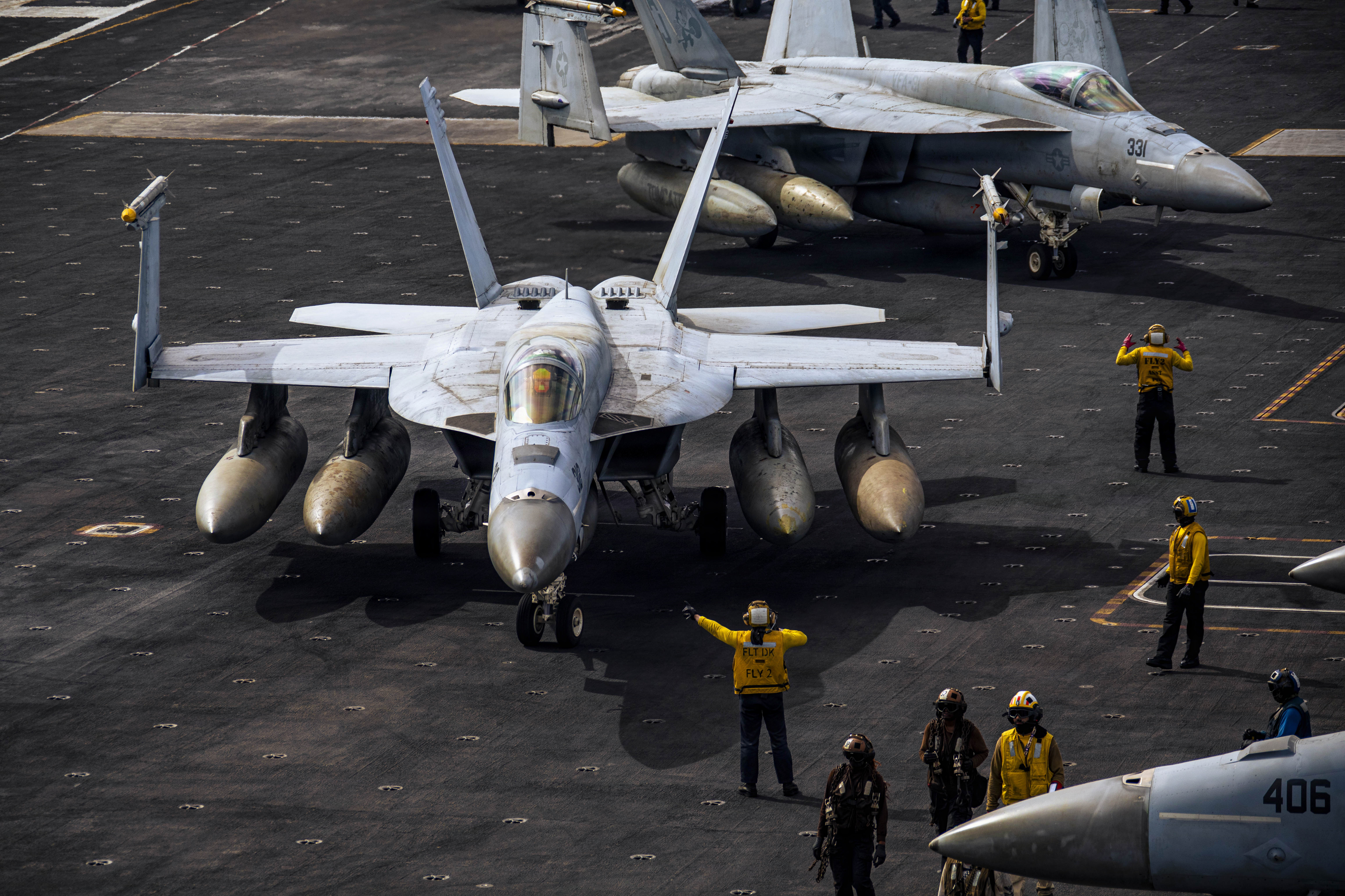 Race to Secure Iran Cease-Fire Intensifies as Trump Ultimatum Ticks Down