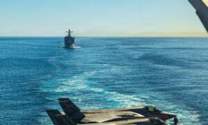 Pentagon Deploying 2nd Marine Unit to the Middle East