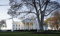 White House Warns Staff Against Insider Trading Using Iran War Information