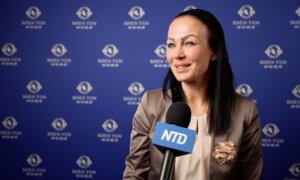 ‘Unlike Anything Else in the World’: Mulheim Audience Member Recommends Shen Yun