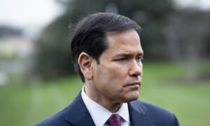 REPLAY: Rubio and UFC CEO Dana White Sign Sports Diplomacy Agreement