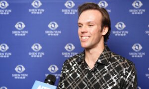 ‘Powerful and Moving’: Shen Yun Motivates Champion Baton Twirler and Phoenix Theatergoers