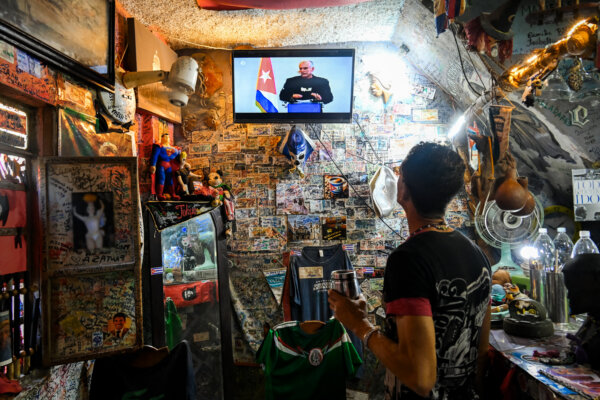 What a Deleted Facebook Post Reveals About Cuba