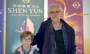 Doctor Calls Shen Yun ‘A Hymn to the Divine,’ Praises Its Profound Meaning
