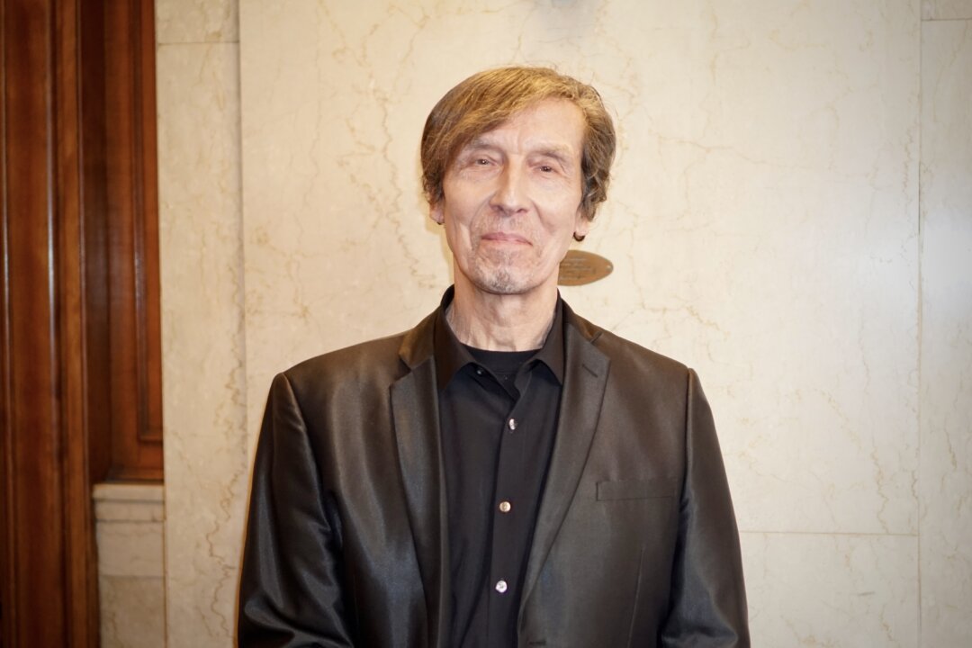 Guitar artist Valentino Vazquez attends Shen Yun Performing Arts at the Benedum Center in Pittsburgh, Pa., on March 21, 2026. (Lily Sun/The Epoch Times)
