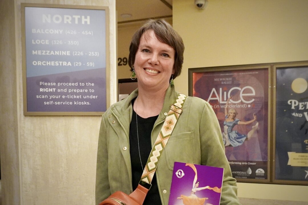 Kim Everson at the Marcus Performing Arts Center in Milwaukee, Wis., on March 21, 2026. (Sherry Dong/The Epoch Times)