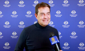 Member of Spanish Parliament Supports Shen Yun Sharing True Chinese Culture to the World