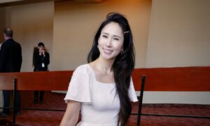 ‘Connecting to My Heritage’: Beauty Queen Miss Hong Kong on Shen Yun Performing Arts