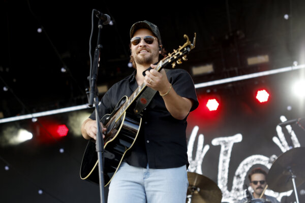 ‘Red Bird’: Luke Grimes Releases New Album