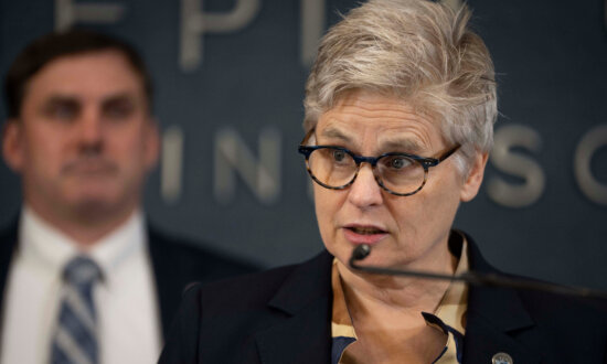 Minnesota Sues DOJ, DHS to Demand Access to Evidence in Shootings