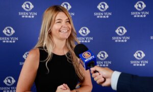Designer Inspired to Add ‘More Color’ After Watching Shen Yun