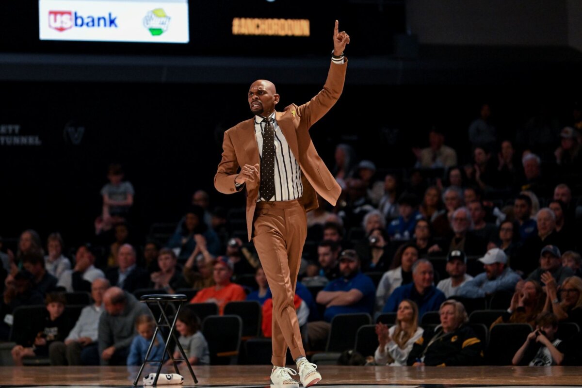 Head Coach Jerry Stackhouse of the Vanderbilt Commodores looks on from the sidelines against the Florida Gators in the second half at Vanderbilt University Memorial Gymnasium in Nashville, Tenn., on March 9, 2024. (Carly Mackler/Getty Images)
