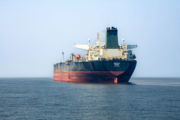 Trump Reveals ‘Substantial’ Hormuz Development