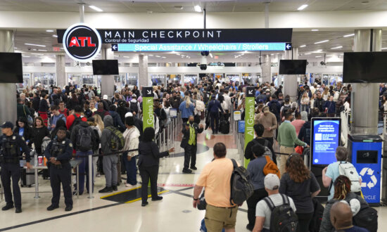 CDC Adds Another Airport for Screening of Travelers Who Might Have Ebola