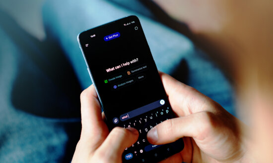 AI Is 50 Percent More Likely to Support Bad Decisions, Study Shows