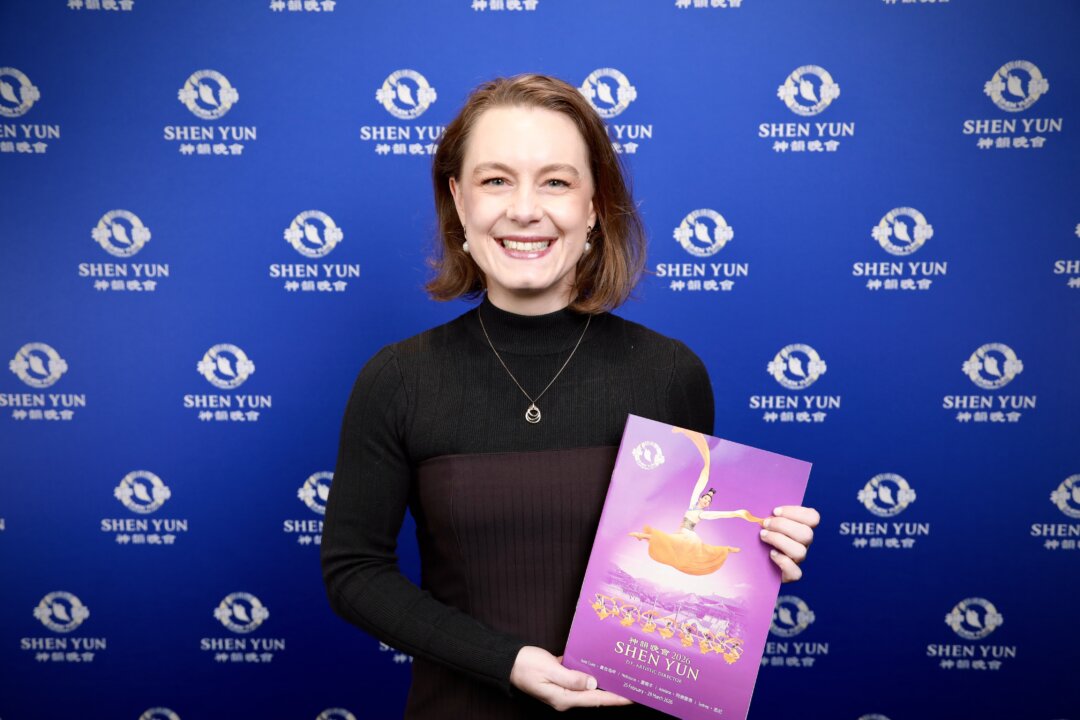 Jacqui Munro enjoyed Shen Yun's evening performance at the Sydney Lyric, Australia, on March 27, 2026. (NTD)