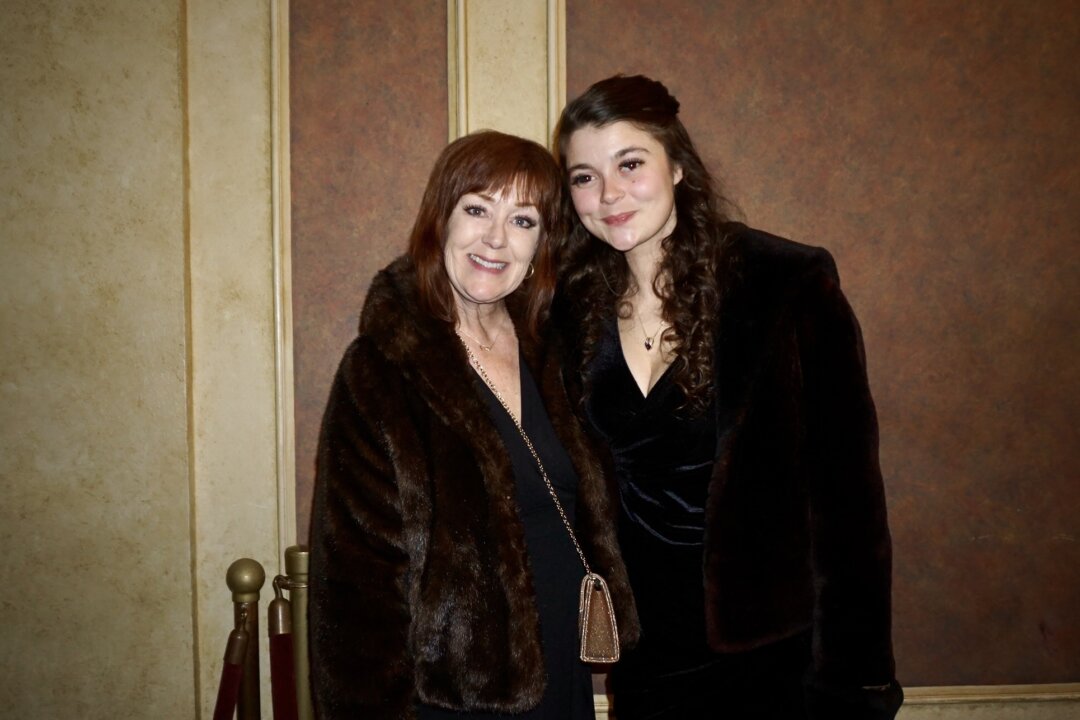 Pamela Stege (L) and Alli Stege attended the opening performance of Shen Yun North America Company at the Orpheum Theatre in Minneapolis, on March 27, 2026. (Wen Hua/The Epoch Times)