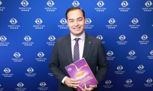 More Than Happy to Have Shen Yun in Sydney, Says Australian Politician