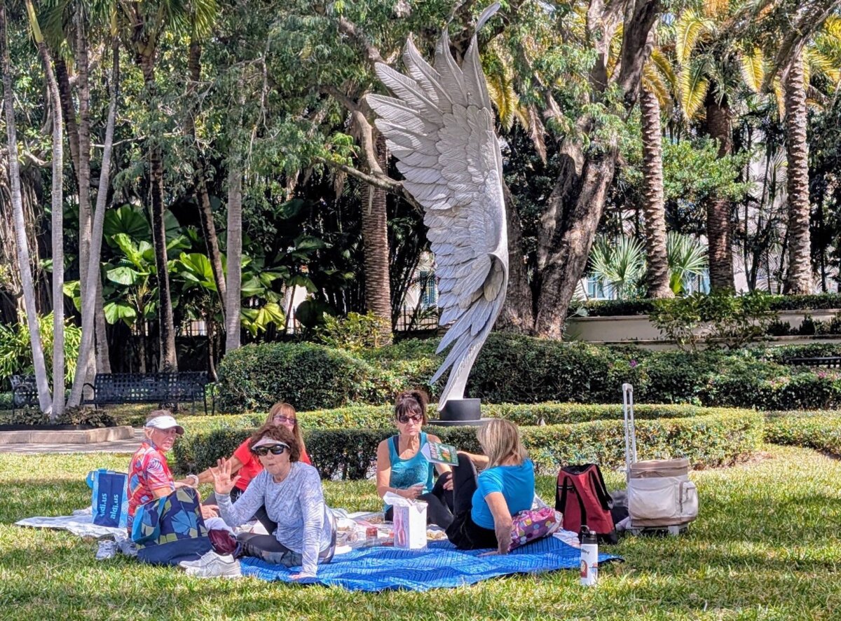 Visitors to Palm Beach, Fla., enjoy a picnic at the Ann Norton Sculpture Gardens. (Fyllis Hockman)
