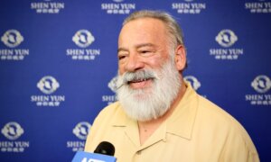 Mayor of Dixon Describes Shen Yun as ‘Enlightening, Wonderful, Relaxing’
