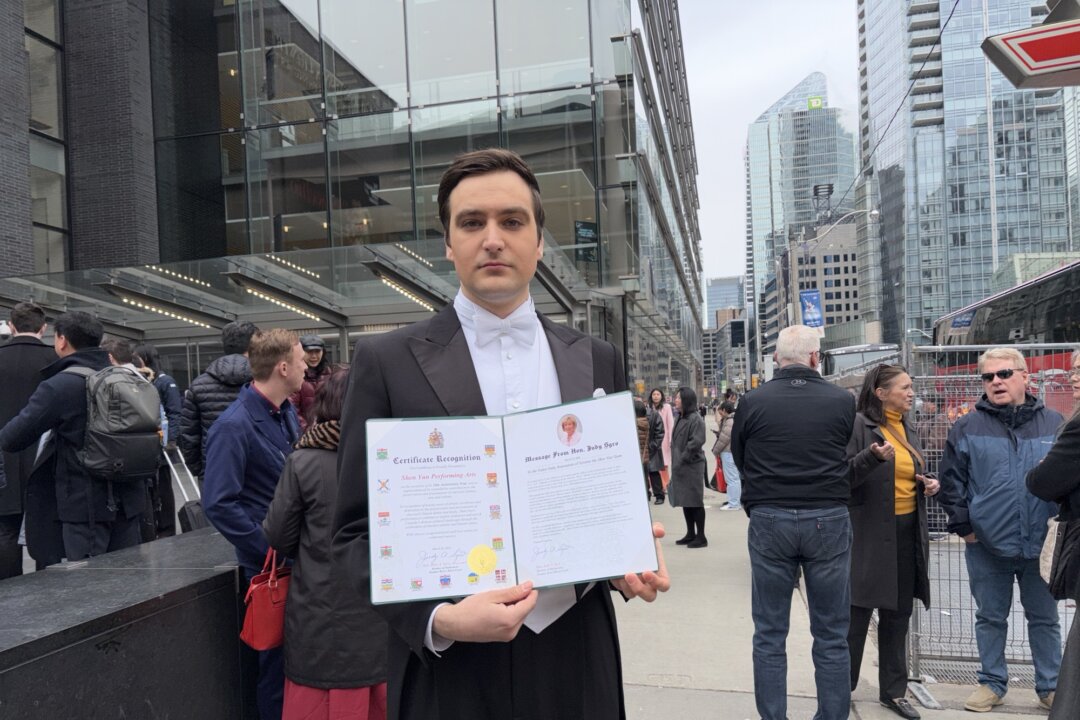 Shen Yun’s Sunday Toronto Show Cancelled Due to Fake Bomb Threat; Organizers Say China Is Behind It