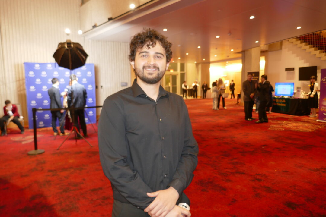On the evening of March 28, 2026, five-time Emmy Award–winning photographer Jose Villareal attended a Shen Yun performance at the SAFE Credit Union Performing Arts Center in Sacramento, California. (Steve Ispas/The Epoch Times)