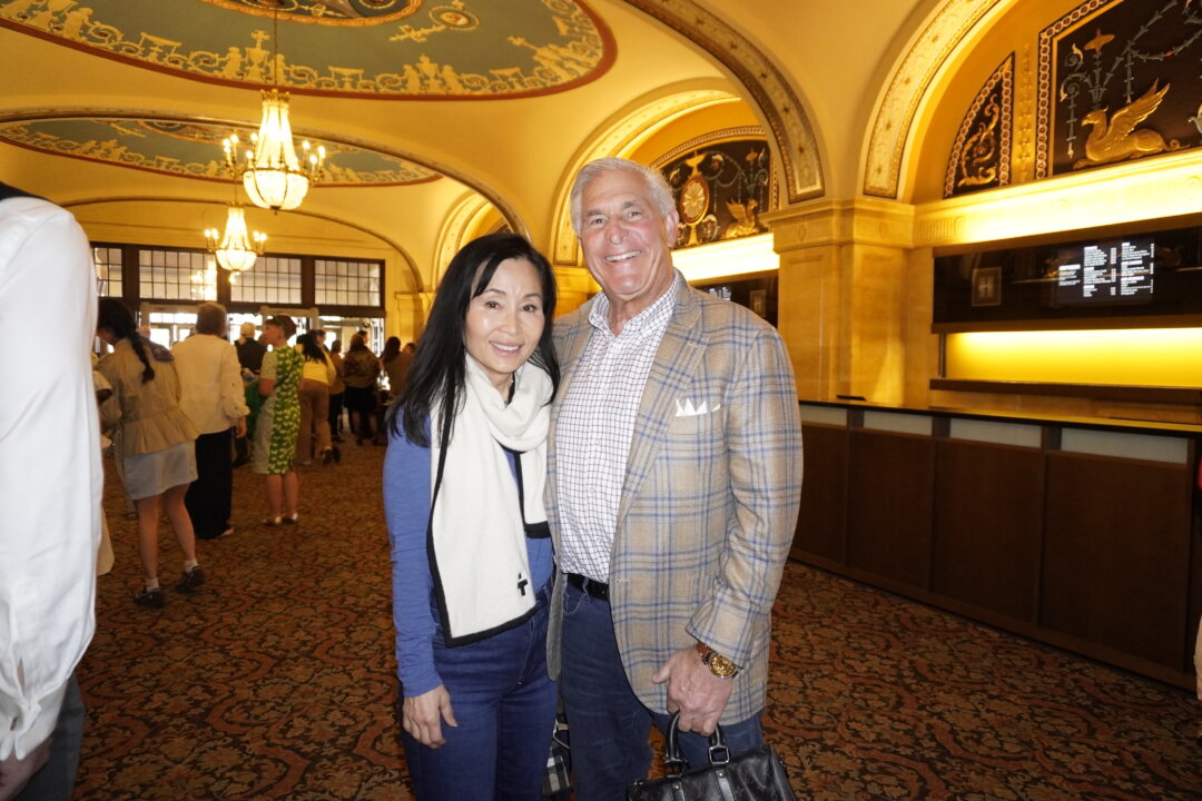Sunhi Schussler and Steven Schussler at the Shen Yun Performing Arts performance at Orpheum Theatre on March 29, 2026. (Nancy Ma/The Epoch Times)