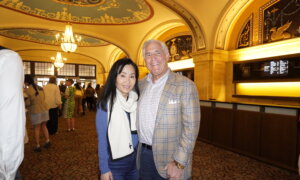 Shen Yun ‘Cheered Everybody up and Left Such a Positive Memory’