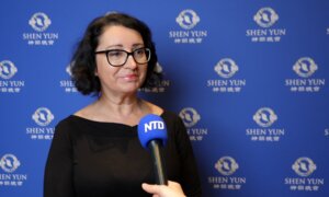 Swansea Cultural Services Head Praises Shen Yun: ‘Culture Is a Human Right’