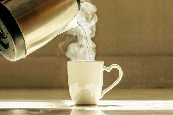 Why More People Are Starting Their Day Drinking Hot Water